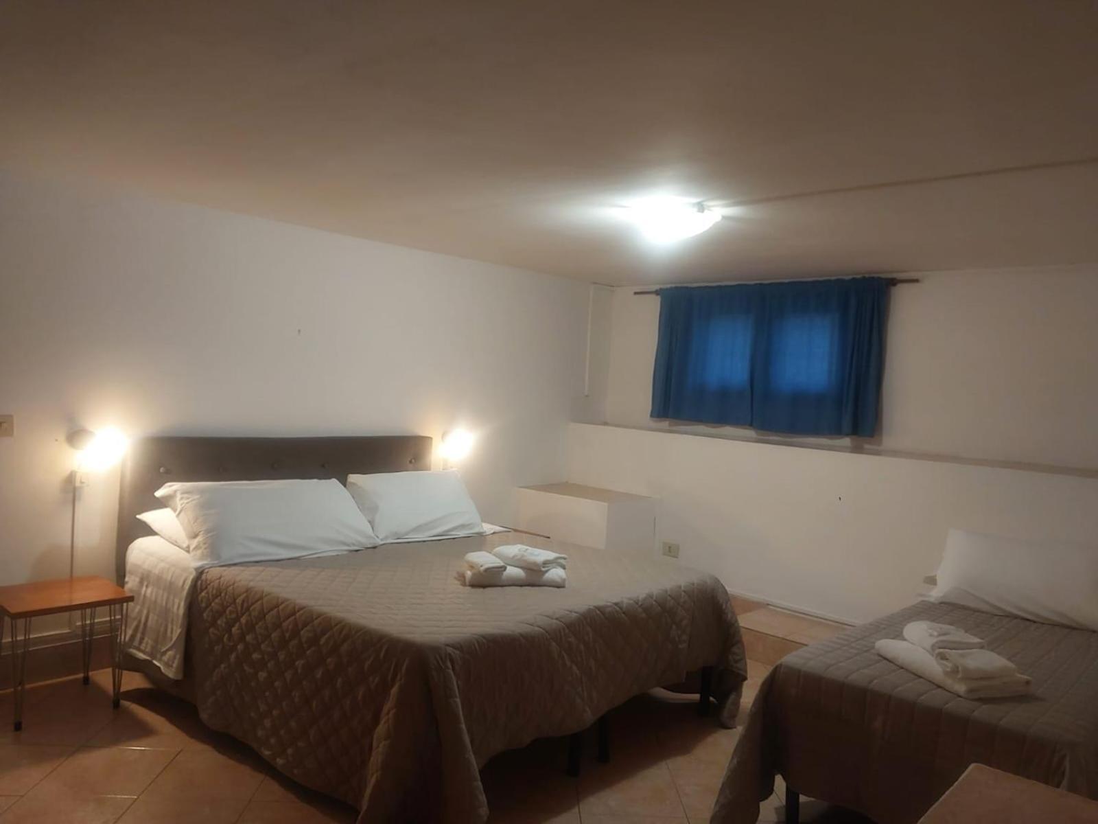Garden Basement - Seminterrato Max 4 Ospiti - Fiumicino Vicino Aeroporto E Fiera Apartman Kültér fotó